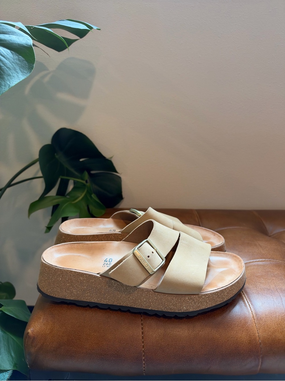 Birkenstock Papillio Women’s Tan Platform Strap Sandals with Buckle | SIZE 40